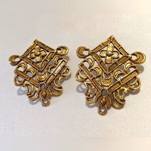 Vintage 80's Exotic Gold Toned Earrings Scrolled Openworked Textured Retro